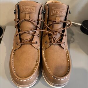 Levi's kids Tan Leather Chukka Moc Toe Boots